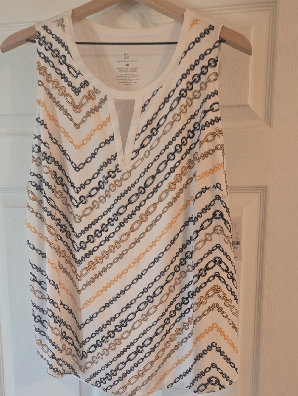 New York & Company White Printed Shell Top